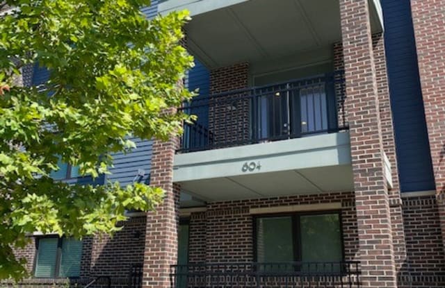 604 E 10th St - 604 E 10th St, Indianapolis, IN 46202