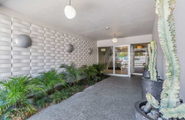175 21st Avenue Gallery 2