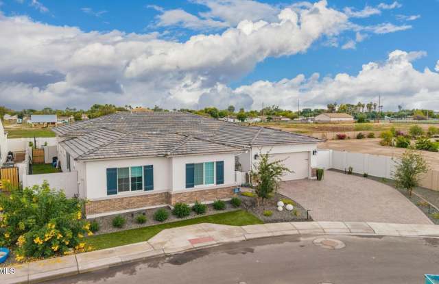 2131 E NOLAN Place Gallery 1