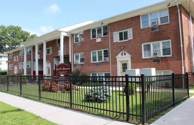 Gran Prix Apartments photos photos Gran Prix Apartments photos photos