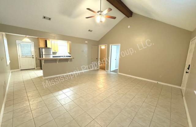 2BR/2BA Gallery 4