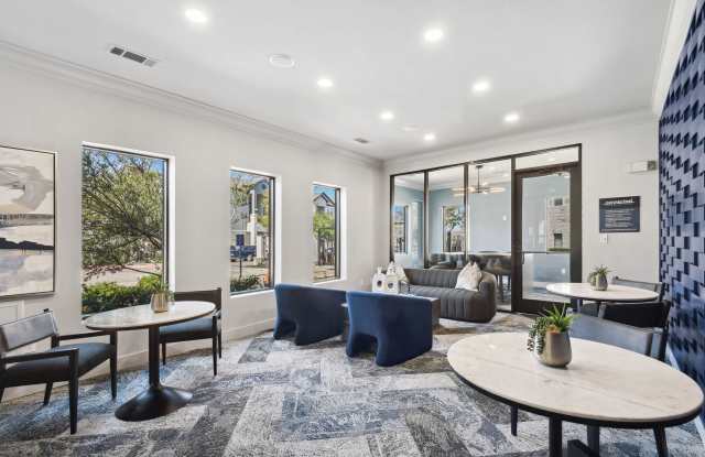 Collier Luxury Living Gallery 4