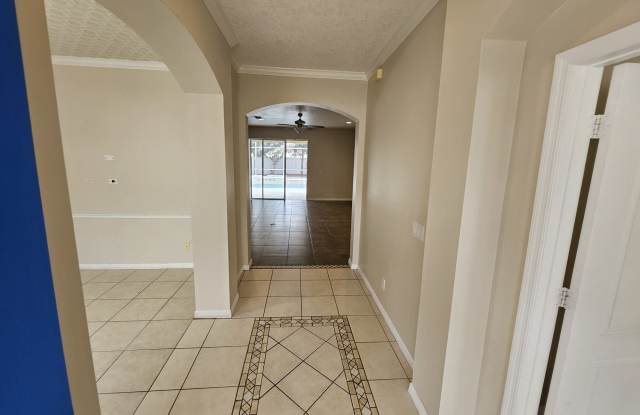13821 Amberleigh Road Gallery 2