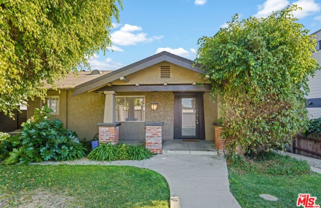 640 Tularosa Dr - 640 Tularosa Drive, Los Angeles, CA 90026