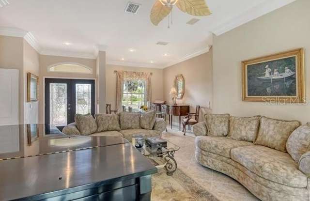 9477 CEDAR RIDGE Lane Gallery 4