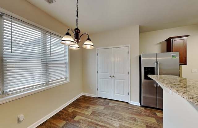 2609 Bluestone Drive Southwest Gallery 4