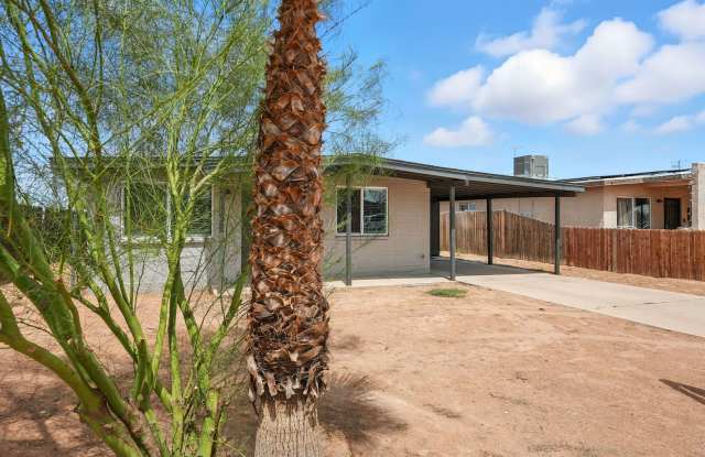 3 Bed 2 Bath Coolidge Home Gallery 1