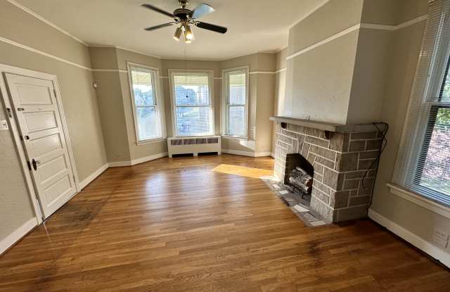 15 Overbrook Boulevard Gallery 2