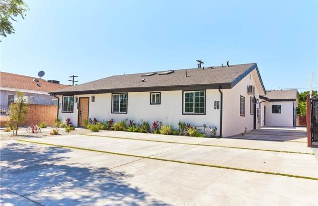 14745 Bassett Street photos photos