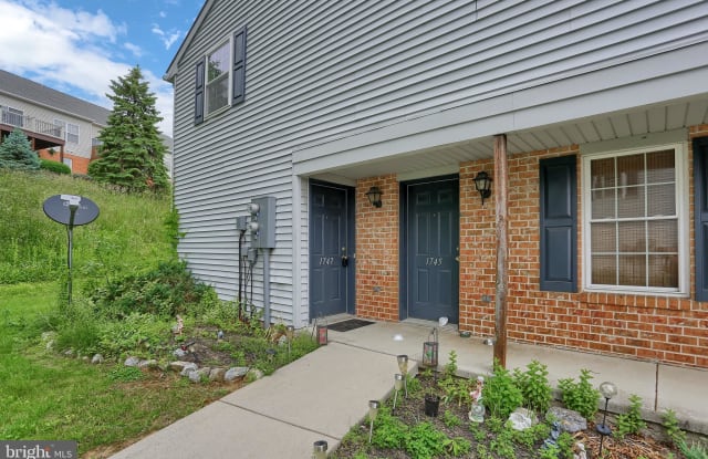 1747 LONG DRIVE - 1747 Long Drive, York County, PA 17406