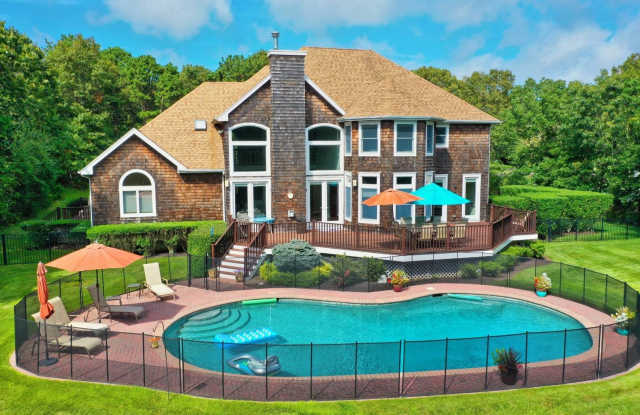 5 Candace Drive photos photos 5 Candace Drive photos photos