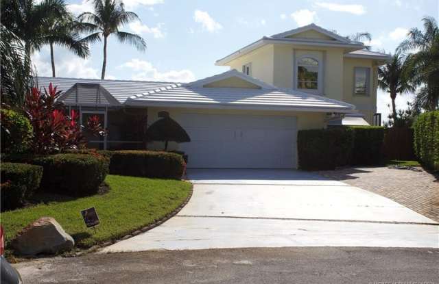 2744 NW Howard Creek Lane Gallery 2