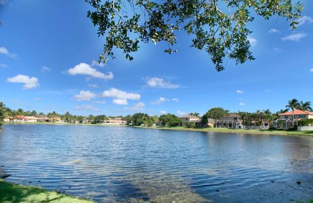 5152 Woodfield Way photos photos