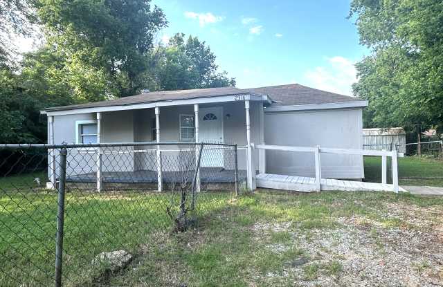 2316 SE 11th St photos photos