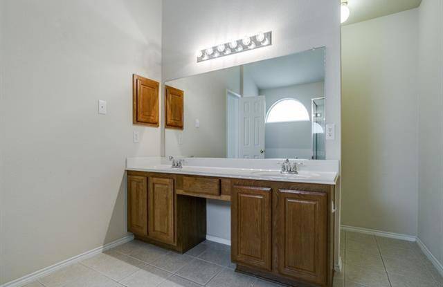 120 Horizon Ridge Drive Gallery 2