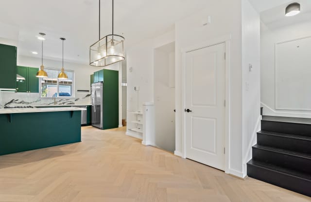 5903 185th Court Northeast#7-105 Gallery 3
