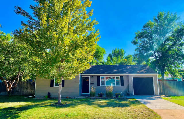 Lovely updated 3 bed/1 bath home w/1 car garage photos photos Lovely updated 3 bed/1 bath home w/1 car garage photos photos