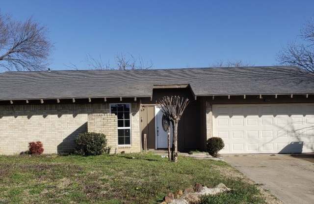 1409 Cedar Keys Dr - 1409 Cedar Keys Drive, Lewisville, TX 75067
