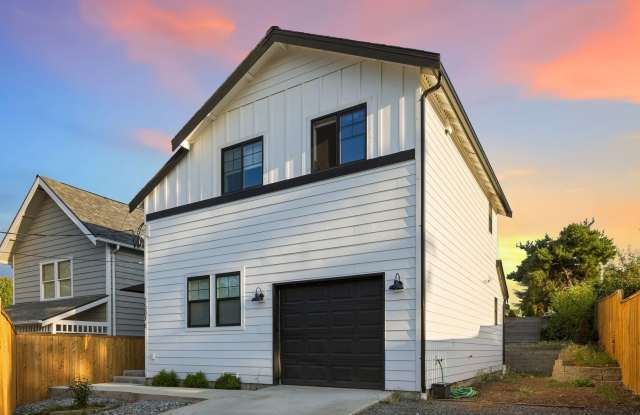 West Seattle New Construction Rental! photos photos