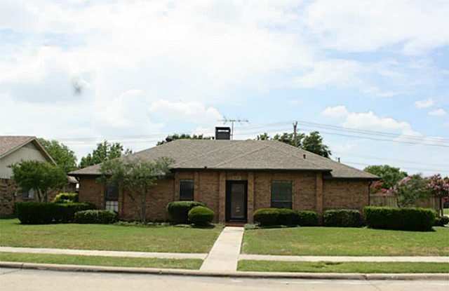 2235 Spring Leaf Drive Gallery 2