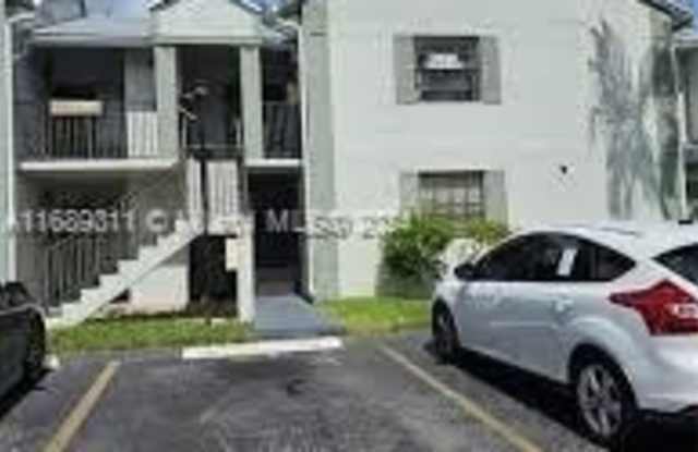 805 N Franklin Ave - 805 North Franklin Avenue, Homestead, FL 33034
