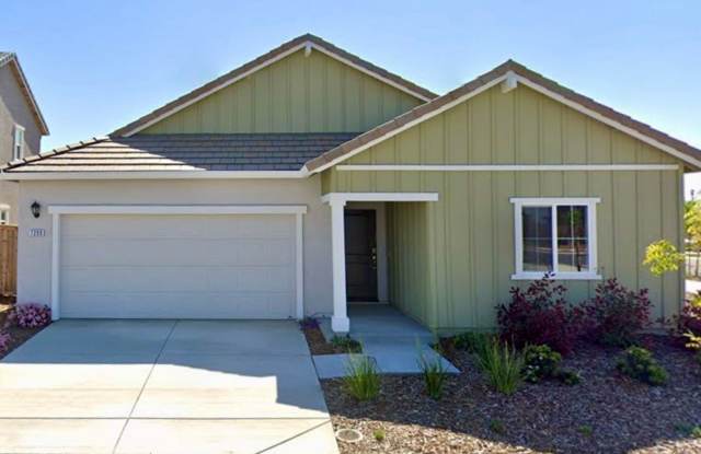 BRAND NEW (Single Story) 4/2 Roseville! Please read ad for viewing requirements photos photos