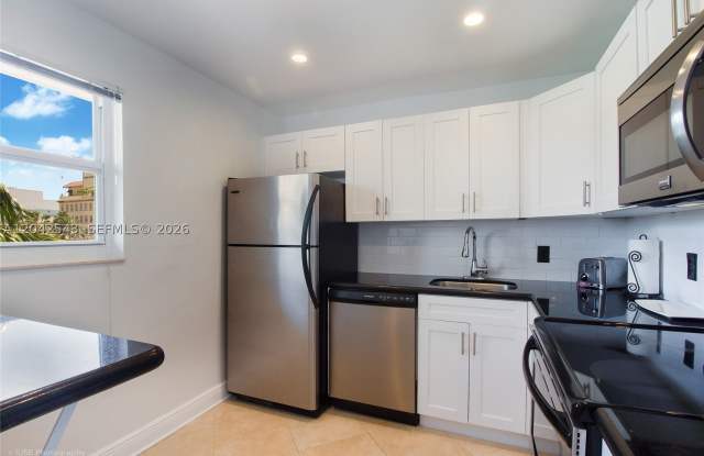 1612 Jefferson Ave photos photos