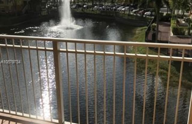 9630 NW 2nd St - 9630 NW 2 St, Pembroke Pines, FL 33024