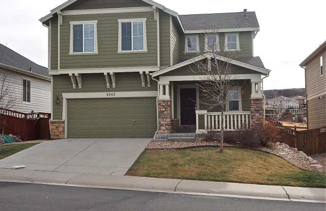 The Meadows Deceptively Spacious w/3BD plus Large Loft! Available Now. - 4263 Prairie Rose Circle, Castle Rock, CO 80109