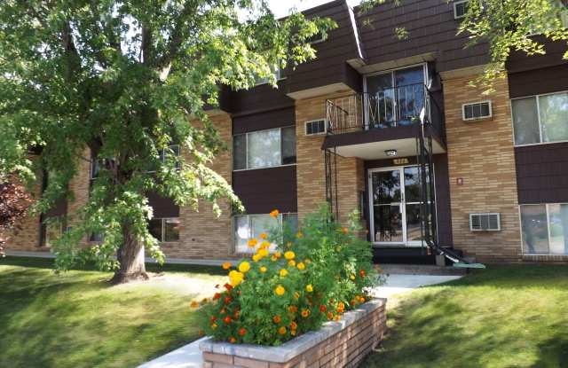 444 Apartments - Senior Community Gallery 2