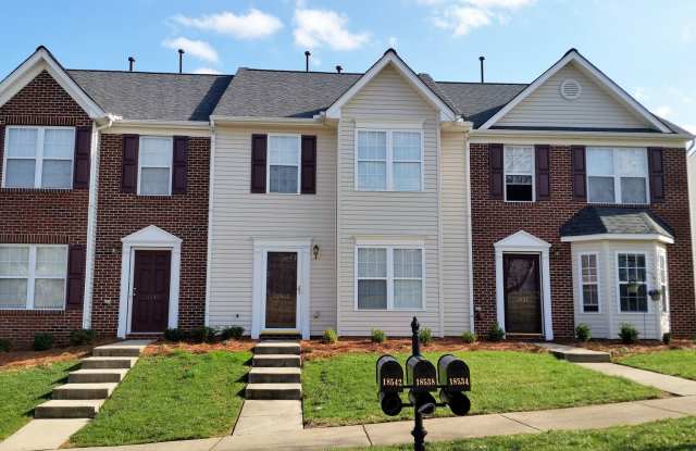 3 bedroom townhouse in Oakhurst photos photos