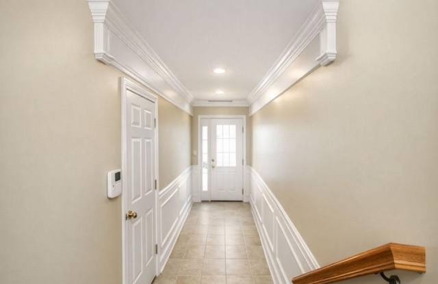 5280 MORNING MIST Lane Gallery 2