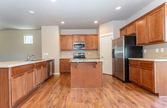 20713 SW Sister Lane ~ Excellent Tri-Level Home photos photos