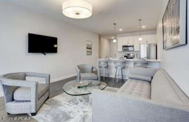 770 Lighthouse Drive Gallery 2