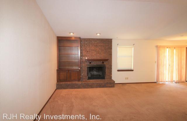 2122 Jazzman Gallery 4