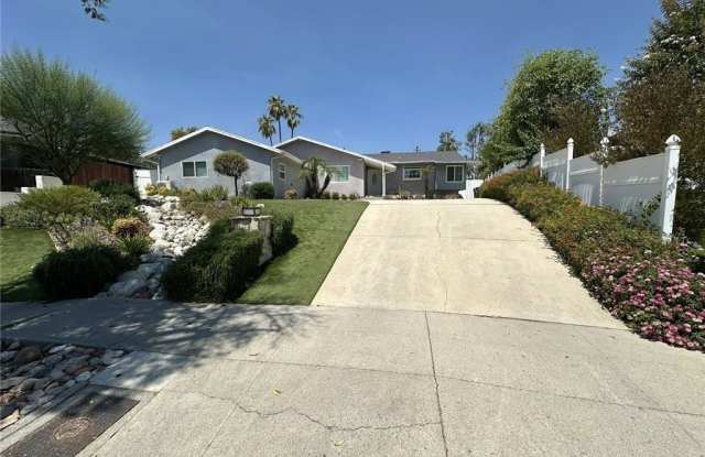 5741 Larryan Drive photos photos