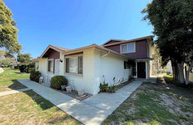 Centrally Located McKeon Condo photos photos