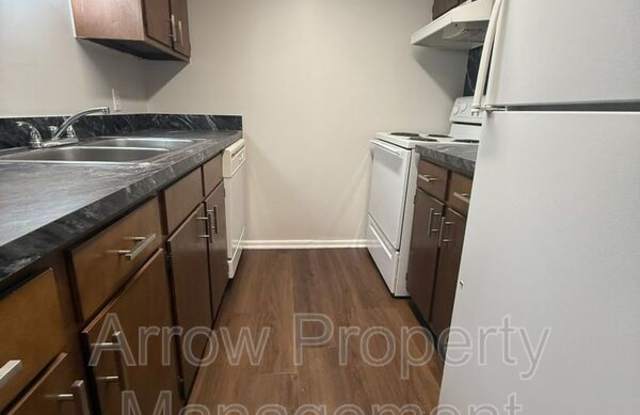 2338 Lynn Street-12 Gallery 4