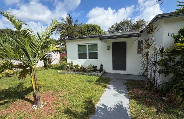 1005 NW 123rd St photos photos