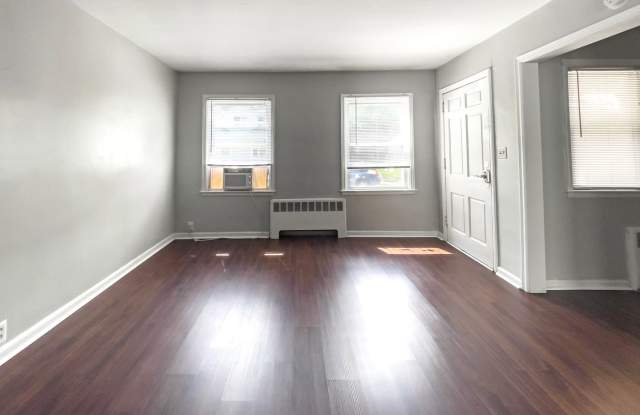 Cozy 1 bedroom, Close to Campus Gallery 3