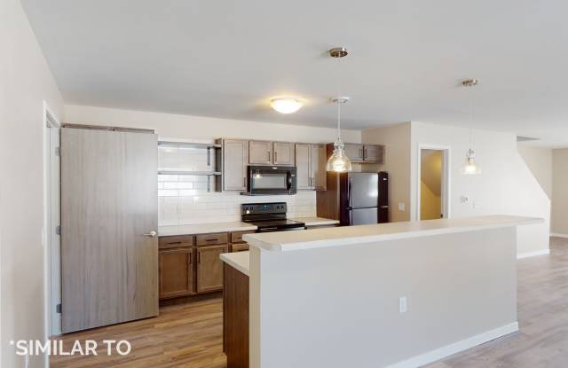 Pinnacle Point Townhomes: 3 Bedroom 2.5 Bathroom photos photos
