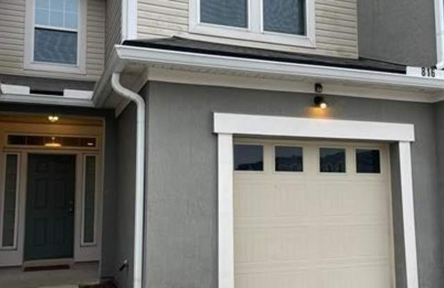 816 GROVER Lane - 816 Grover Lane, Oakleaf Plantation, FL 32065