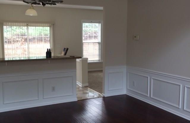 5196 Medlock Corners Drive Gallery 2