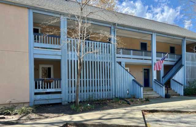 Beautiful 1BR/1BA Studio Condo Utilities Included in Rental Price!!! photos photos