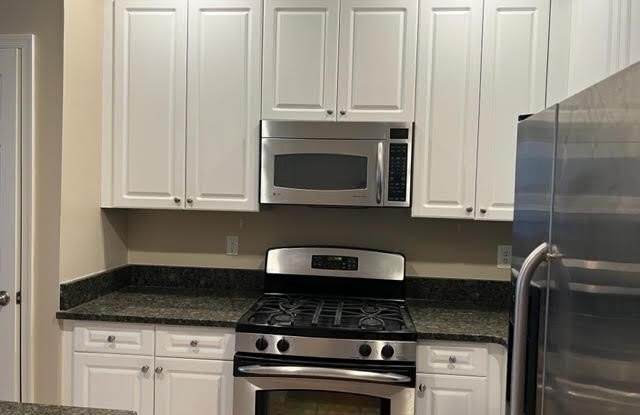 2653 PARK TOWER DRIVE - 2653 Park Tower Drive, Merrifield, VA 22180