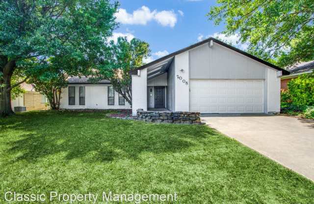 2008 Bay Oak Dr - 2008 Bay Oaks Drive, Arlington, TX 76012