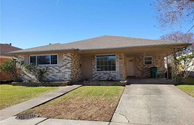 1104 E WILLIAM DAVID Parkway photos photos