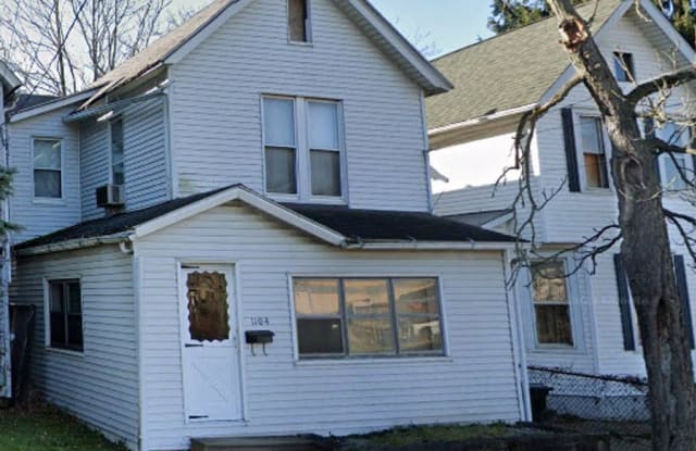 1104 5th St SW - 1104 5th Street Southwest, Canton, OH 44707