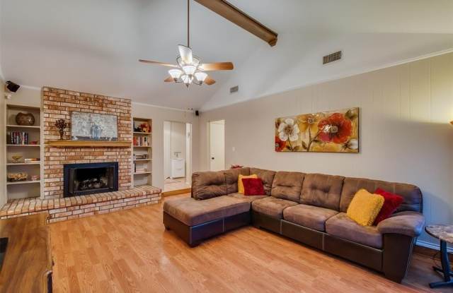 5718 Sagebrush Trail Gallery 4
