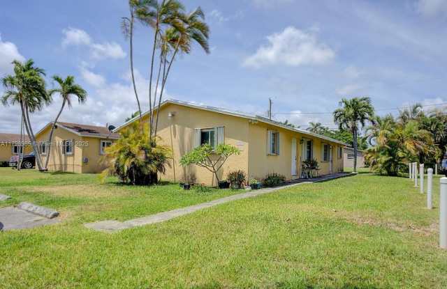 25442 SW 107th Ave photos photos